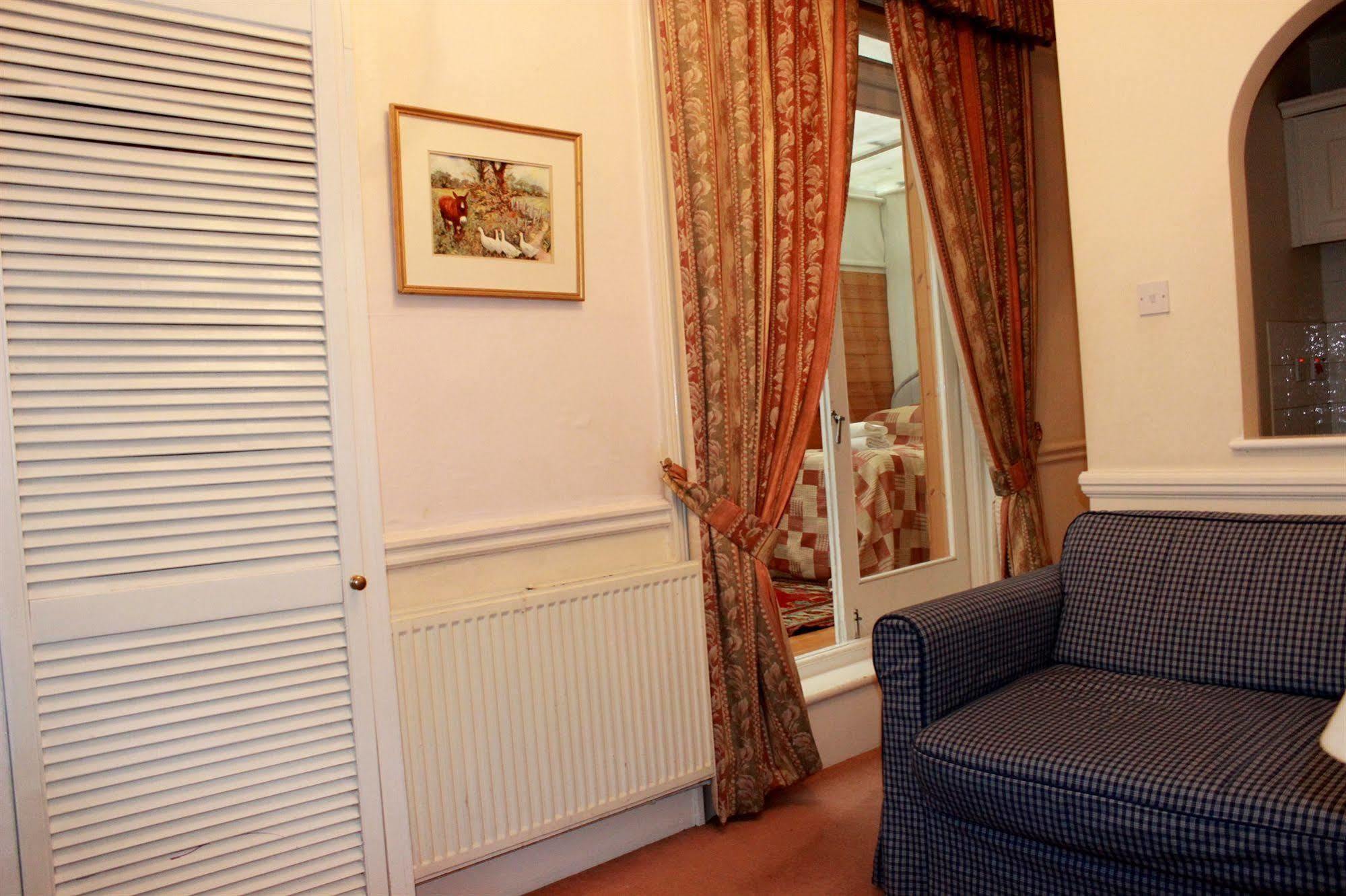 Kensingtoncourt Aparthotel London Eksteriør billede